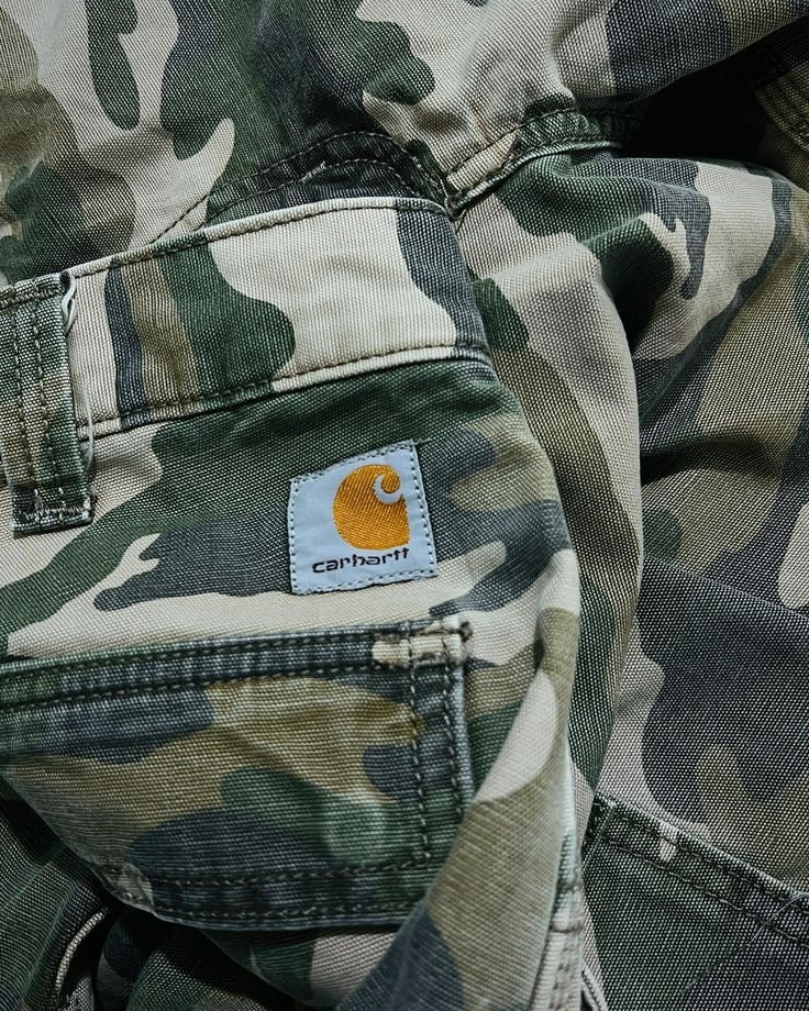 CARHARTT & DICKIES BOX