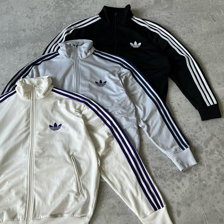 🎃 NIKE & ADIDAS BOX